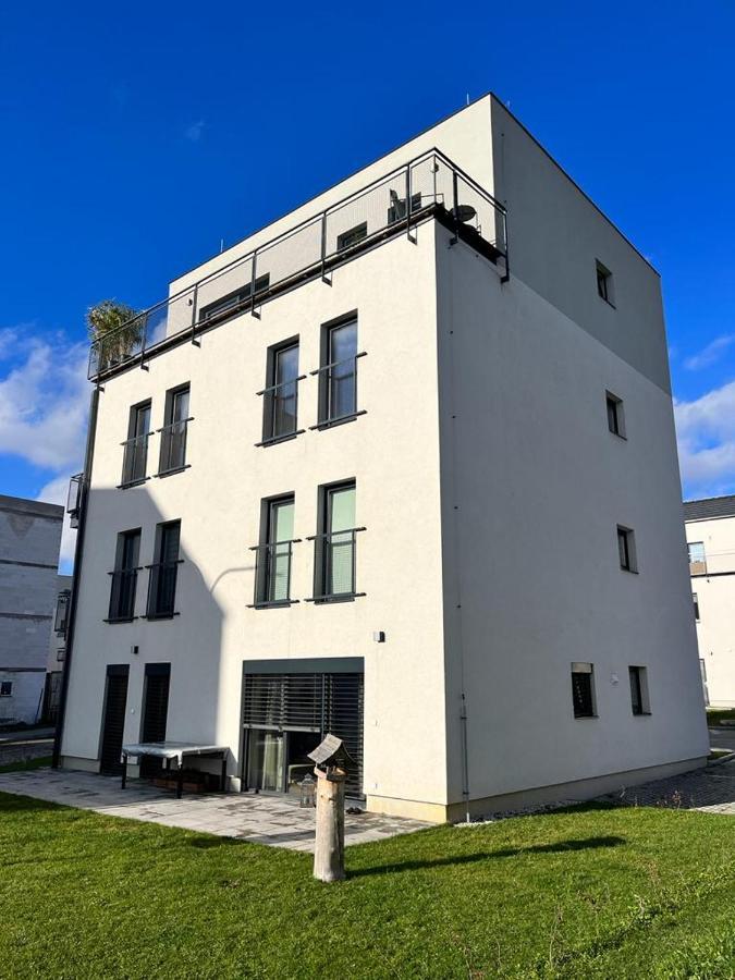 Apartman Eden Rožnov pod Radhoštěm Esterno foto
